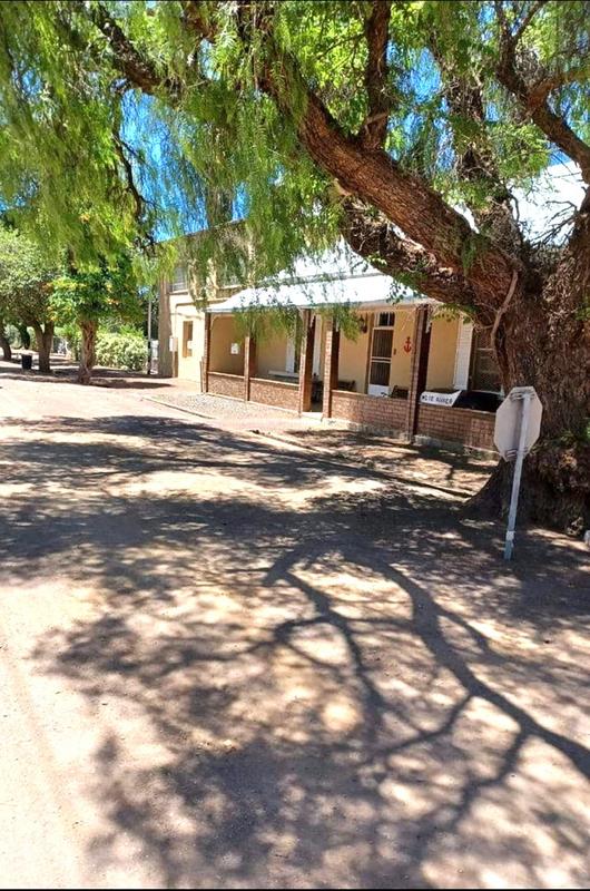 3 Bedroom Property for Sale in Loxton Northern Cape